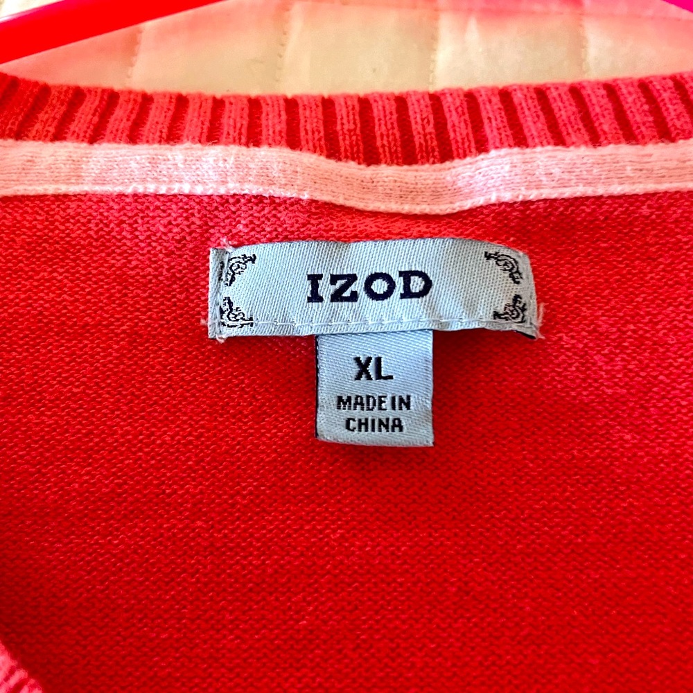 Sweater, used in good condition